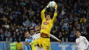 Alianza Lima eliminó a Gremio de Porto Alegre con ‘Billy’ Viscarra como figura