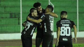 Bolívar se consagra campeón del torneo Clausura tras vencer por goleada a Oriente