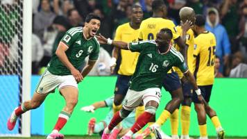 México elimina a Ecuador y pasa a octavos de final en su Copa del Mundo