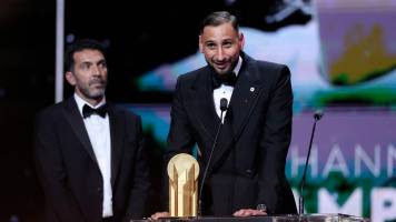 Hampton y Donnarumma ganan el Trofeo Yashin en la ceremonia del Balón de Oro