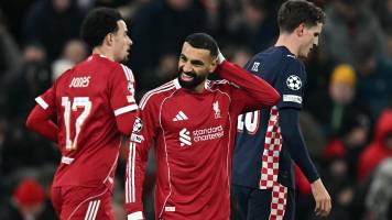 PSV Eindhoven aplica un duro golpe a Liverpool con goleada en Anfield Road