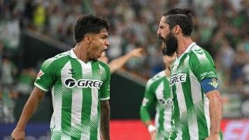 Real Betis vence por goleada a Osasuna y sube a la tercera plaza de LaLiga