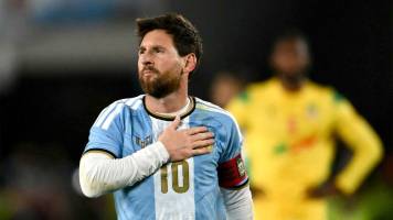 Messi se retira de Argentina con doble asistencia y gol en triunfo ante Benín