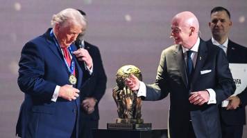 Donald Trump es galardonado con el primer Premio de la Paz de la FIFA