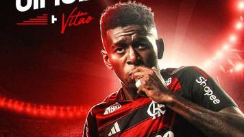 Flamengo realiza su primera contratación con la llegada del defensor Vitao