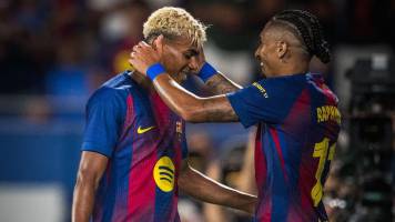 Barcelona cierra su pretemporada con goleada al Como en Trofeo Joan Gamper