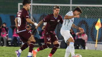 Blooming y Bolívar firman un pálido empate sin goles en el Tahuichi Aguilera
