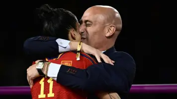 Justicia de España confirma la multa por agresión sexual contra Luis Rubiales