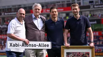 Xabi Alonso se despide del Leverkusen con derrota ante Borussia Dortmund