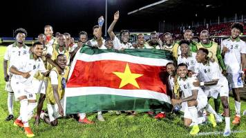Video: El autogol que clasificó a Surinam al repechaje mundialista