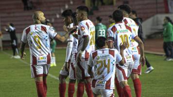 Oriente vuelve a decepcionar fuera de casa tras caer ante Independiente en Sucre