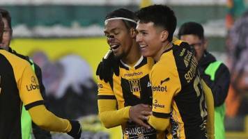 El Tigre se mantiene en la lucha por el título tras aplicarle revés a Always Ready