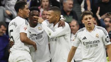 Real Madrid se aferra a la Liga tras vencer a Celta con doblete de Mbappé