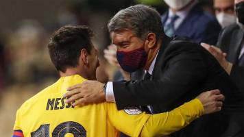 Laporta cree que “especular” con el regreso de Messi a Barcelona “no es realista”