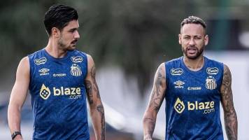 FIFA aplica duro castigo al Santos de Neymar por deuda con club de Portugal