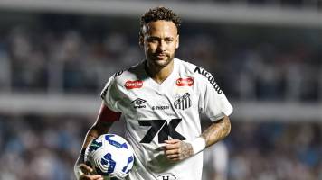 Santos defiende a su cuerpo médico tras lesión de Neymar en la ‘Canarinha’