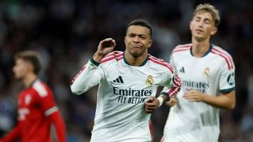 El Madrid recupera terreno en Liga tras vencer a Sevilla con doblete de Mbappé