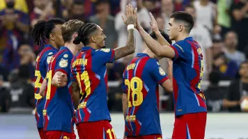 Barcelona aplasta al Athletic Club con goleada y avanza a la final de la Supercopa de España