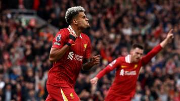 El Liverpool de Arne Slot logra una victoria en su primer partido en Anfield