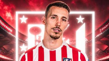 Atlético Madrid anuncia el fichaje del defensor Alejandro Grimaldo hasta 2030