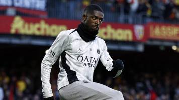 Ousmane Dembélé se retira con molestias a dos semanas de la final de la Champions