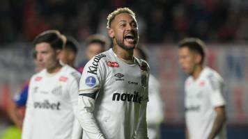Neymar agota entradas en Paraguay para duelo crucial de Santos ante Recoleta