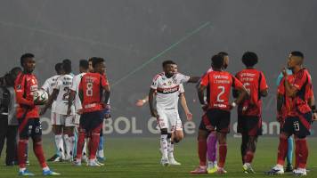 El duelo DIM-Flamengo fue suspendido por protesta de hinchas en Colombia