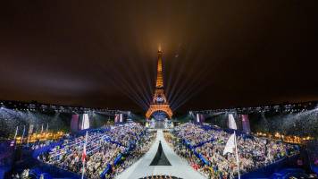 París dio inicio a los Juegos Olímpicos con una fiesta bajo la lluvia
