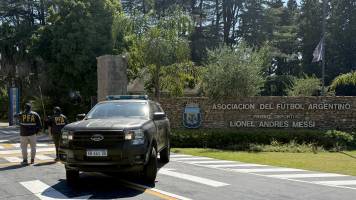 Allanan sedes de la Asociación de Fútbol Argentina en investigación por evasión fiscal