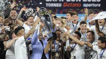 Platense vence a Huracán y se consagra campeón del fútbol argentino por primera vez en la historia