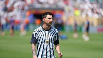 Lionel Messi regresa a Argentina en un avión privado, sin contacto con aficionados