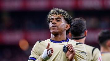 Un golazo de Lamine Yamal afianza al Barcelona en el liderato