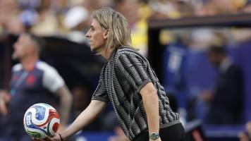 “Ciclo cumplido”: Los hinchas de Ecuador no quieren al DT Sebastián Beccacece