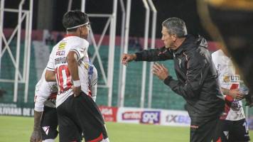 Soria fue echado de Always Ready tras dos empates consecutivos; Godoy asume como interino