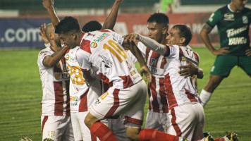 Oriente no levanta cabeza; cayó por goleada ante Independiente Petrolero