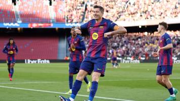 El Barcelona mete presión al Real Madrid tras golear al Mallorca