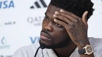 El futbolista ghanés Thomas Partey es acusado de violación en Reino Unido