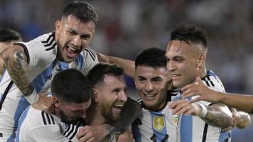 Messi y Di María encabezan nómina Argentina para la Copa América