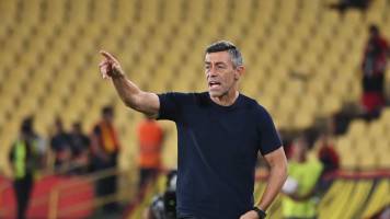 El portugués Pedro Caixinha es el nuevo técnico del Santos de Miguelito Tercero