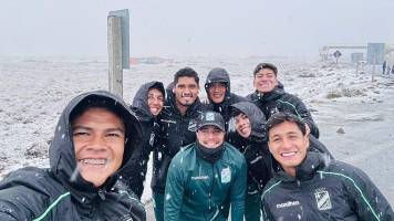 Modifican el horario: The Strongest y Oriente Petrolero jugarán a las 20:15 este martes