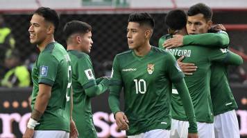 Con un equipo ofensivo: Esta es la alineación de Bolivia para enfrentar a Colombia 