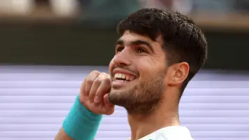 Alcaraz gana su segundo Roland Garros tras doblegar a Sinner