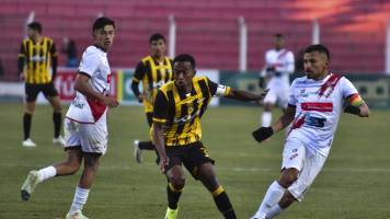 The Strongest superó a Nacional de visita por 2 a 0 en los minutos finales 