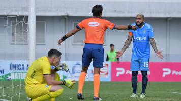 “¡Espera Rafa!”: El audio VAR del polémico partido FC Universitario - Blooming