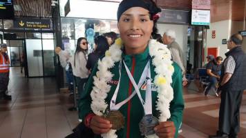 Con medallas de oro y plata, retornó al país la atleta Benita Parra tras sus victorias en Colombia