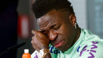 Vinicius Jr llora tras escuchar un mensaje de su abuela previo al partido con Japón