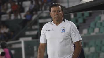 El partido aparte de Erwin Sánchez y los hinchas refineros en el Tahuichi