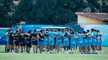 Blooming confía en Paulucci mientras el plantel permanece bajo evaluación 
