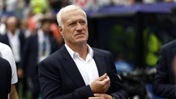 Didier Deschamps se incorpora a la selección de Francia tras permiso por muerte de su madre