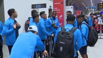 “No nos dan las armas”: Soria, molesto por la logística de viaje de Blooming a Venezuela para jugar ante Carabobo